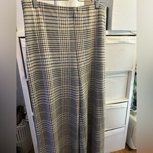 Black and White Houndstooth wide leg pants